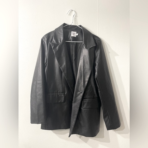Princess Polly Faux Leather Black Blazer - Picture 1 of 3